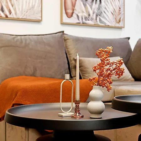 Scheffel Residences, Premier