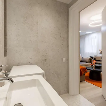 Scheffel Residences, Premier Appartement